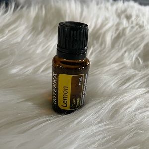 doTERRA Lemon 🍋 Essential Oil